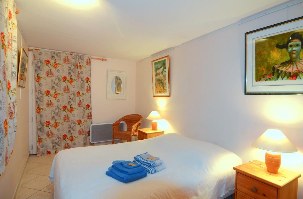 Bed and Breakfast Domaine De La Mesange Le Mesnil-Durand Exteriér fotografie